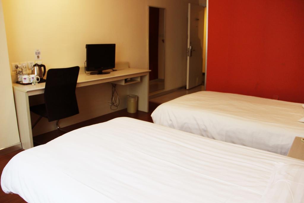 Hanting Hotel Changchun Qimao City Δωμάτιο φωτογραφία